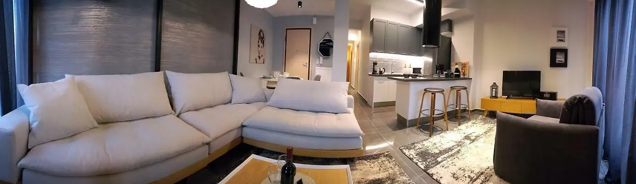 Comely N Gusto Luxury Apts. Салоники Апартаменты